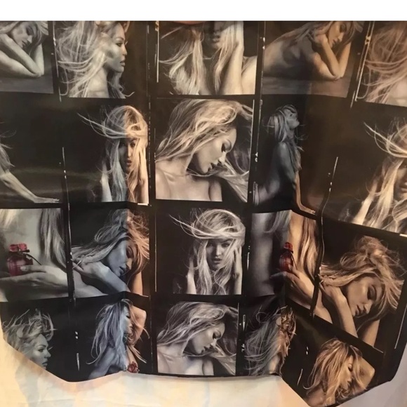 NWT Victoria’s Secret large bombshell tote - Picture 4 of 4